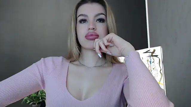 Snapshot of Your_Jessy chatting on 18, 10, 2025 Your Jessy online show from 18, 10, 2025