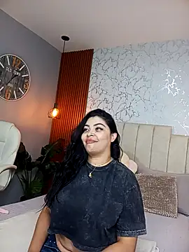 EmaBakker online show from 2, 4, 2026