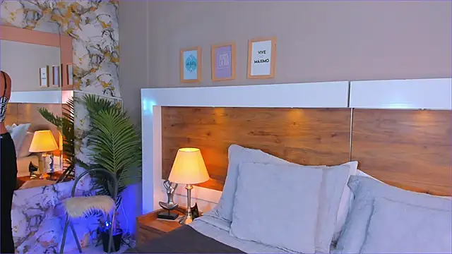 EmaBakker online show from 6, 1, 2026