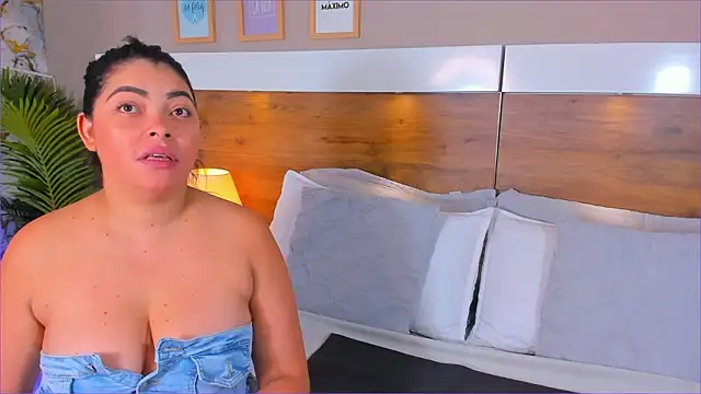 EmaBakker online show from 12, 2, 2026