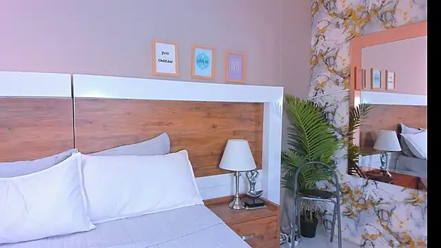 EmaBakker online show from 15, 4, 2026