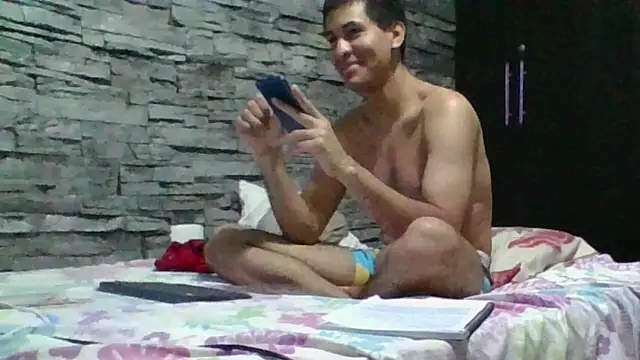 Sexylatin64 online show from 8, 4, 2026