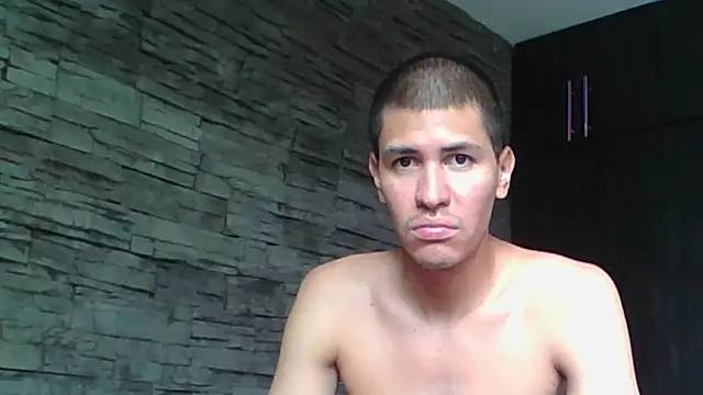 Snapshot of Sexylatin64 chatting on 17, 7, 2026 Sexylatin64 online show from 17, 7, 2026