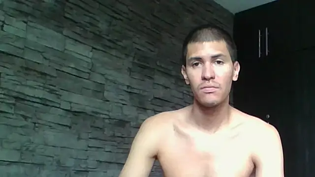 Snapshot of Sexylatin64 chatting on 19, 7, 2026 Sexylatin64 online show from 19, 7, 2026
