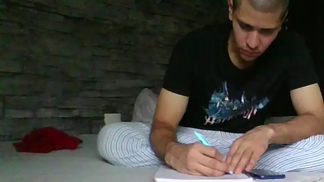 Sexylatin64 online show from 17, 4, 2026