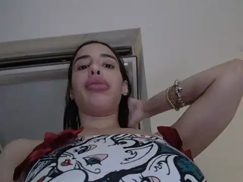 Snapshot of diamondko chatting on 9, 7, 2026 diamondko online show from 9, 7, 2026