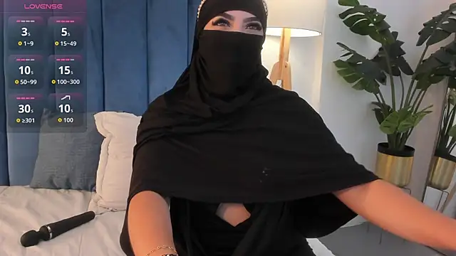  malih  online show from 10, 10, 2025