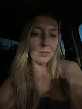 lucyallen4201 online show from 23, 4, 2026