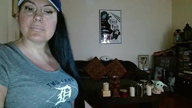 mandaloriangirls online show from 17, 4, 2026