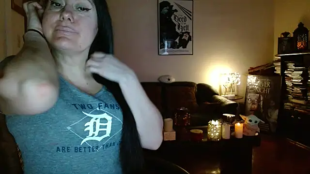 mandaloriangirls online show from 9, 3, 2026