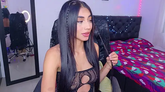 JulietaCheerr online show from 5, 12, 2025