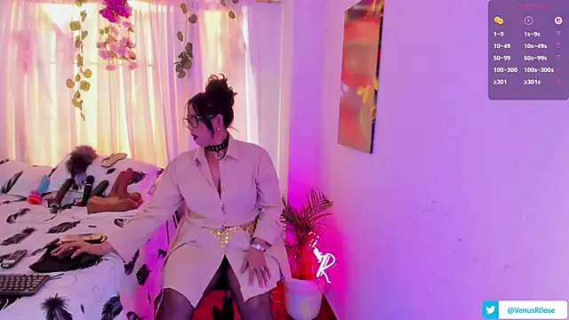 Venus R0se online show from 23, 11, 2025