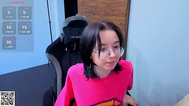 Nora Failure online show from 28, 6, 2026
