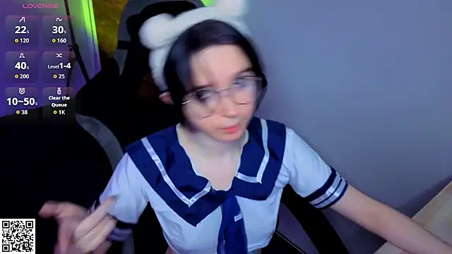 Nora Failure online show from 13, 6, 2026