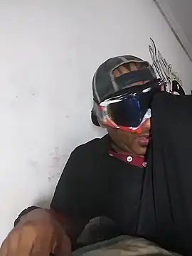 Daretodeviate online show from 18, 10, 2025