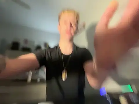 Snapshot of twentywithafelonyy chatting on 23, 1, 2025 twentywithafelonyy online show from 23, 1, 2025