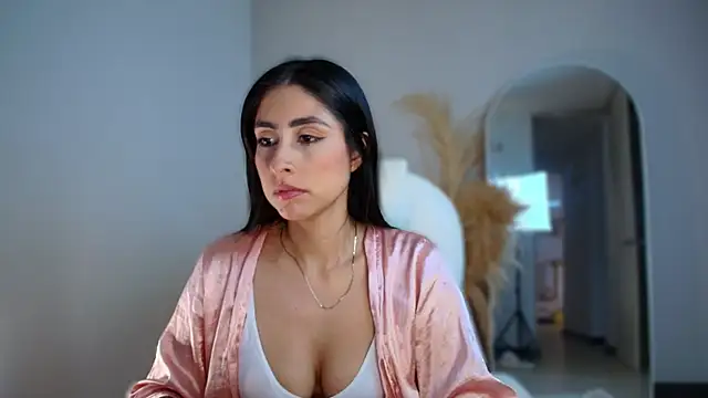 Snapshot of auroracaruso11 chatting on 20, 11, 2025 auroracaruso11 online show from 20, 11, 2025