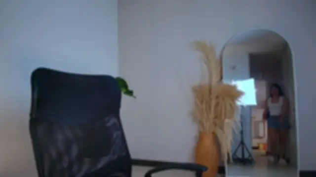 Snapshot of auroracaruso11 chatting on 25, 11, 2025 auroracaruso11 online show from 25, 11, 2025