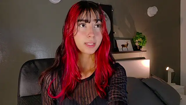 ParisFox  online show from 21, 10, 2025