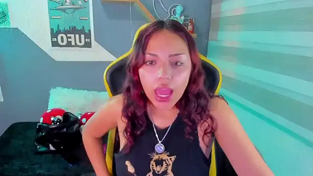 Liittleluaa  online show from 21, 10, 2025