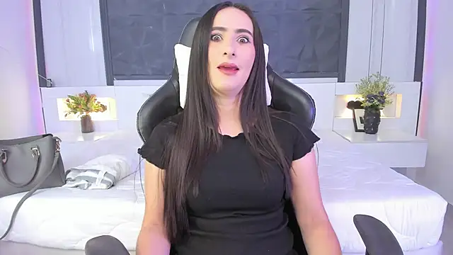 SaraGomez1 online show from 29, 9, 2025