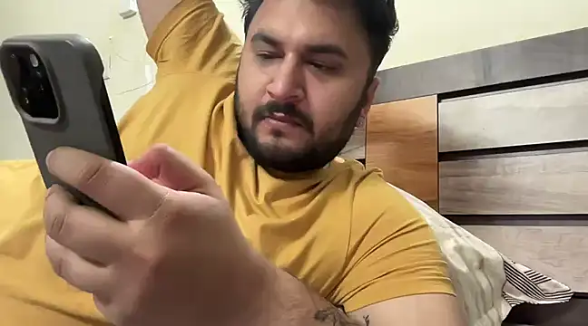 gauravgay93 online show from 9, 3, 2025
