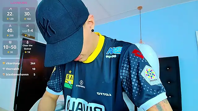 Lobo 17  online show from 10, 9, 2025