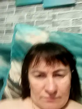 luhia5 online show from 15, 4, 2026