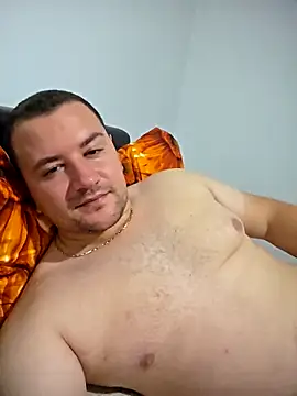 Snapshot of KarlosCarutox chatting on 1, 10, 2025 KarlosCarutox online show from 1, 10, 2025