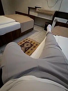 Snapshot of KarlosCarutox chatting on 29, 11, 2025 KarlosCarutox online show from 29, 11, 2025