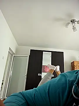 Snapshot of KarlosCarutox chatting on 27, 9, 2025 KarlosCarutox online show from 27, 9, 2025