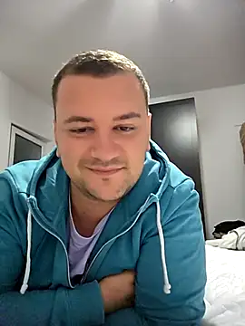 Snapshot of KarlosCarutox chatting on 17, 9, 2025 KarlosCarutox online show from 17, 9, 2025