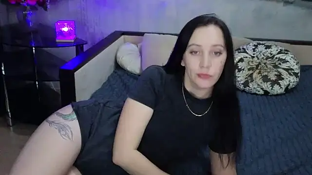MonikaSweetXXX online show from 4, 2, 2025
