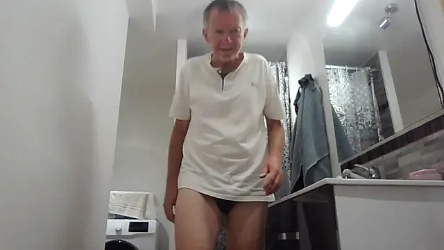 naturiste974 online show from 7, 3, 2026