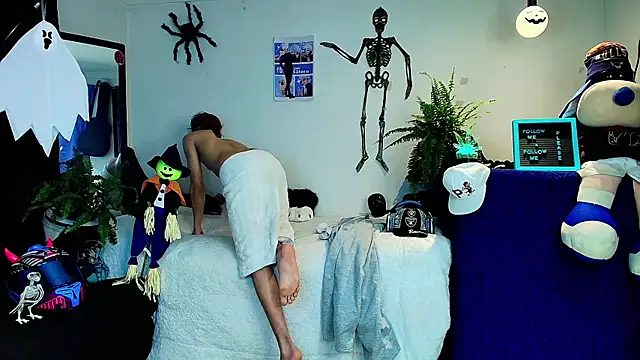 Snapshot of twink_sebas_ chatting on 26, 10, 2025 twink sebas online show from 26, 10, 2025