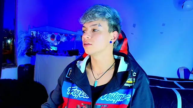 Snapshot of twink_sebas_ chatting on 28, 11, 2025 twink sebas online show from 28, 11, 2025