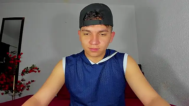 Snapshot of Danielbluestar chatting on 26, 2, 2025 Danielbluestar online show from 26, 2, 2025
