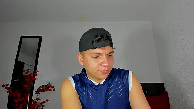 Snapshot of Danielbluestar chatting on 26, 2, 2025 Danielbluestar online show from 26, 2, 2025