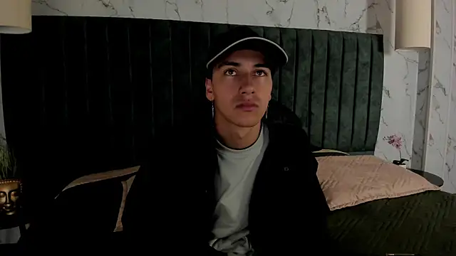 Andy Joy  online show from 19, 12, 2025