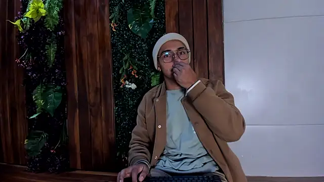 Andy Joy  online show from 29, 11, 2025