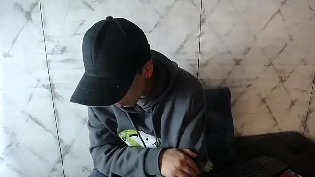 Andy Joy  online show from 19, 11, 2025