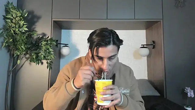 Andy Joy  online show from 21, 4, 2026