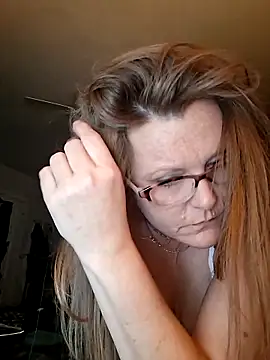 Snapshot of skyeb0787 chatting on 15, 2, 2026 skyeb0787 online show from 15, 2, 2026