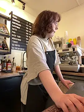 cinnabon  online show from 10, 4, 2026