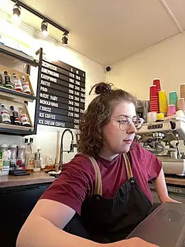 cinnabon  online show from 19, 4, 2026