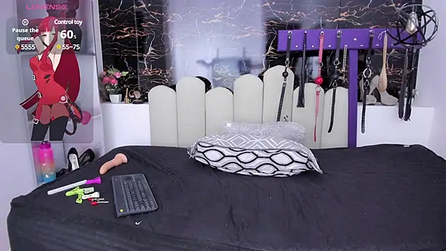 Kathia Armstrong online show from 27, 1, 2025