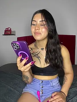 emily 22x online show from 12, 2, 2025