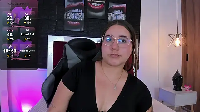 Snapshot of April1_sc chatting on 3, 2, 2025 April1 sc online show from 3, 2, 2025