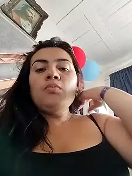 Snapshot of naughty-sharlot chatting on 6, 12, 2024 naughty-sharlot online show from 6, 12, 2024