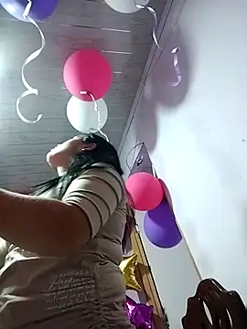 Snapshot of naughty-sharlot chatting on 28, 1, 2025 naughty-sharlot online show from 28, 1, 2025